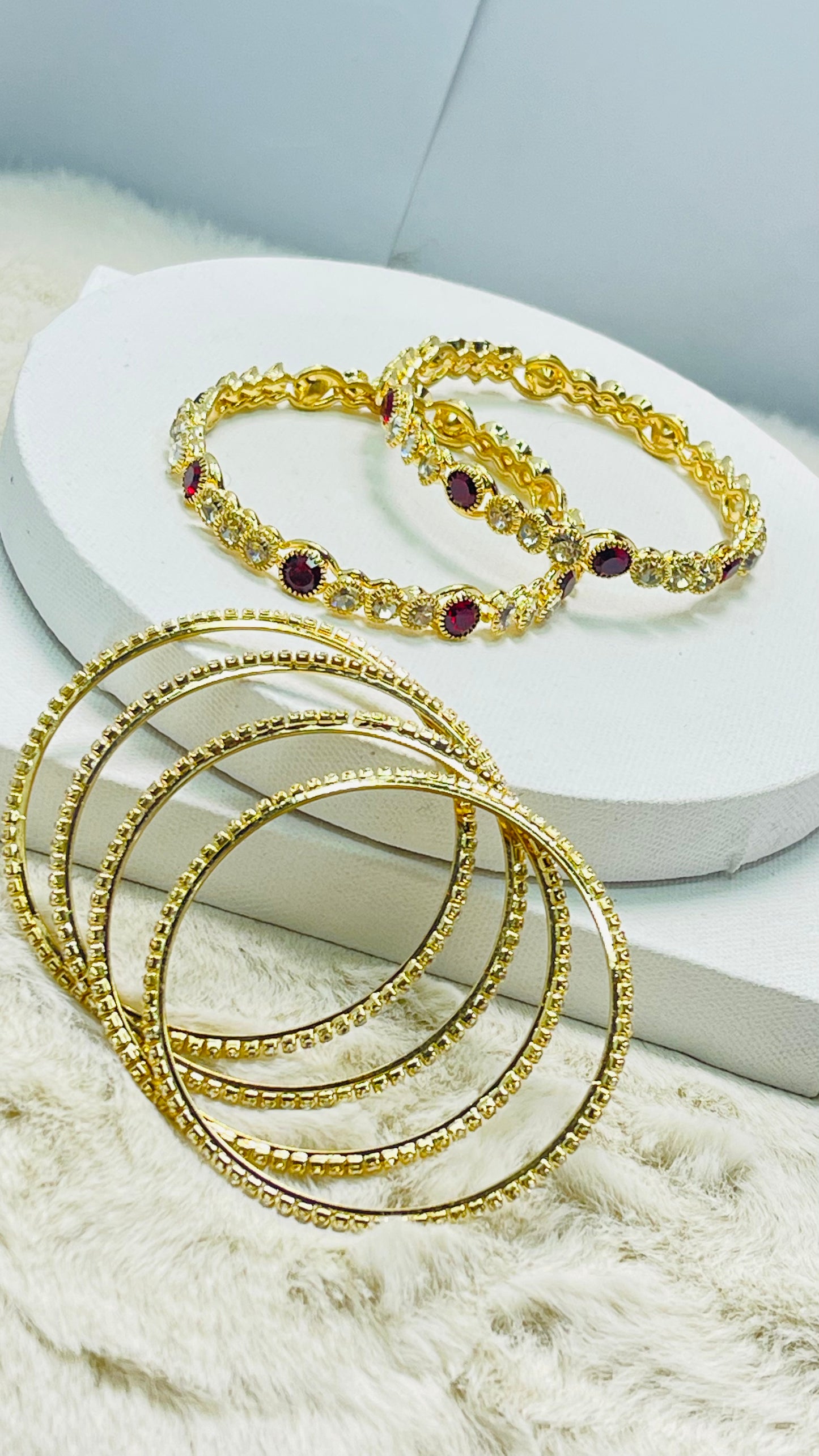 Royal Traditional Bangels with Kara Set