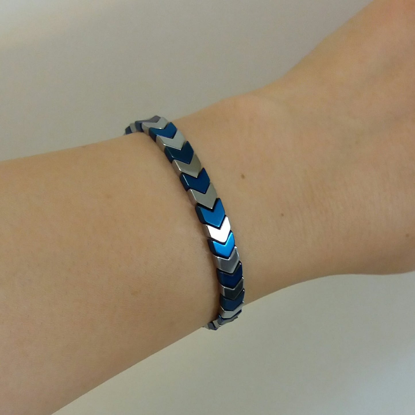Luxury Women's Stainless Steel Stone Bracelet | Elegant Adjustable Bracelet for Girls