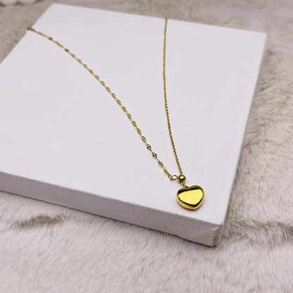 Romantic Heart Pendant Necklace – Cute & Minimal Jewelry